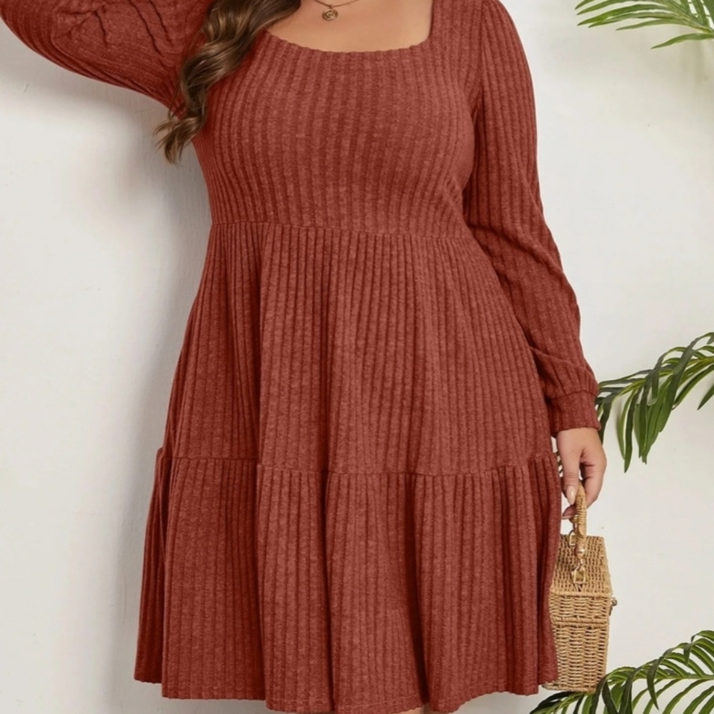 Scoop-Neck Ribbed Tiered Long-Sleeve Dress in Rust